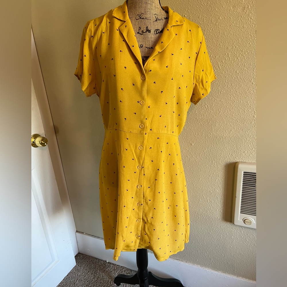 Lush Yellow Button-Up Dress